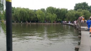 中国・杭州市は世界遺産の湖と緑茶が有名