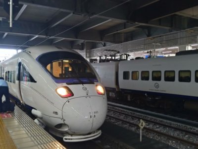 福岡～長崎間を1円でも安く移動するなら「電車」
